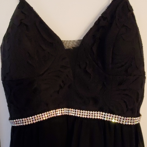 Prom/Homecoming - Picture 2 of 6